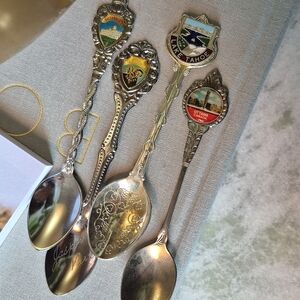4 collectible Souvenir Spoons Set